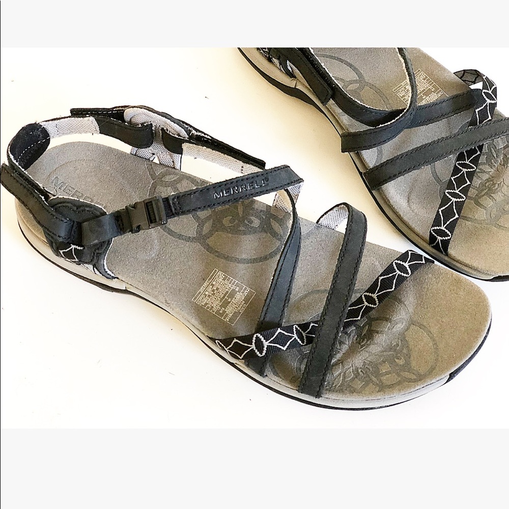 🖤NWOT Merrell Jacardia Sandals🖤